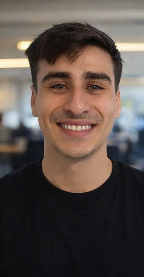 Agustín Senestrari, Full-Stack Developer de Senestrari Dev